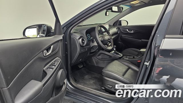 Hyundai Kona Gasoline 2.0 2WD Inspiration 2022 — фото 10