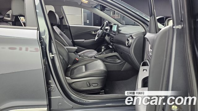 Hyundai Kona Gasoline 2.0 2WD Inspiration 2022 — фото 11