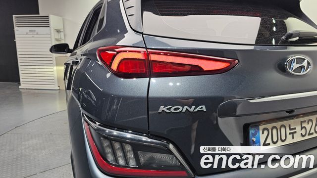 Hyundai Kona Gasoline 2.0 2WD Inspiration 2022 — фото 23