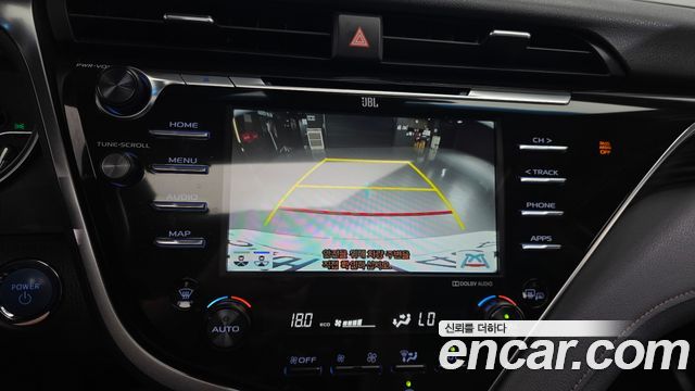 Toyota Camry (XV70) 2.5 XLE Hybrid 2018 — фото 17