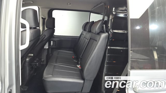 Hyundai Staria Cargo 5-Seater Modern 2023 — фото 11