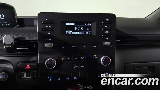 Hyundai Staria Cargo 5-Seater Modern 2023 — фото 12