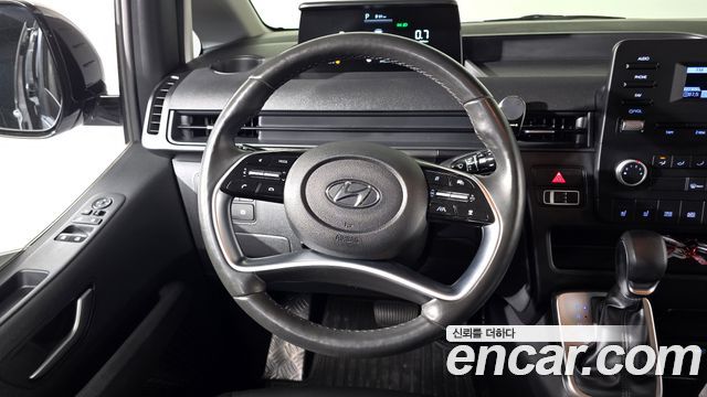 Hyundai Staria Cargo 5-Seater Modern 2023 — фото 13