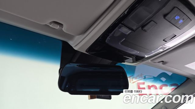 Hyundai Staria Cargo 5-Seater Modern 2023 — фото 19