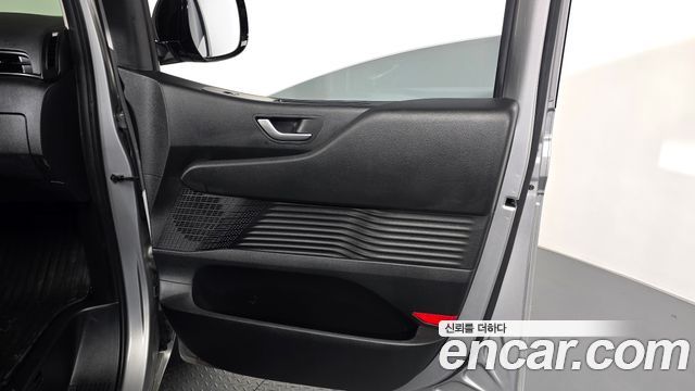 Hyundai Staria Cargo 5-Seater Modern 2023 — фото 24