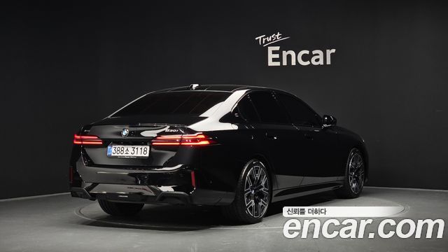 BMW 5 Series (G60) 530i xDrive M Sport Pro Special Edition 2026 — фото 2