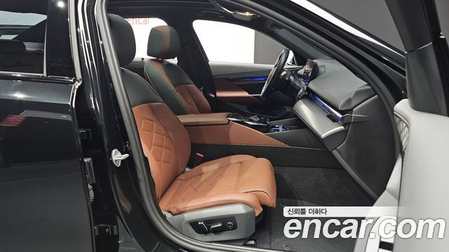 BMW 5 Series (G60) 530i xDrive M Sport Pro Special Edition 2026 — фото 10