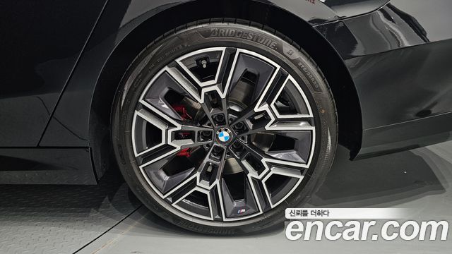 BMW 5 Series (G60) 530i xDrive M Sport Pro Special Edition 2026 — фото 21