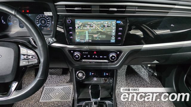 KG Mobility (SsangYong) Beautiful Korando Gasoline 1.5 2WD C3 Plus 2022 — фото 16