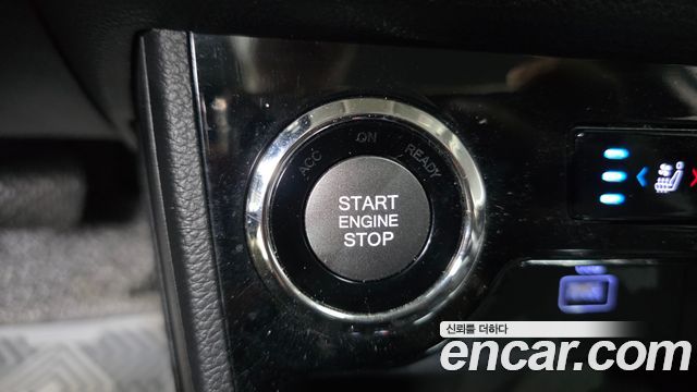KG Mobility (SsangYong) Beautiful Korando Gasoline 1.5 2WD C3 Plus 2022 — фото 20