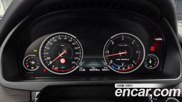 BMW X5 (F15) xDrive M50d 2017 — фото 8