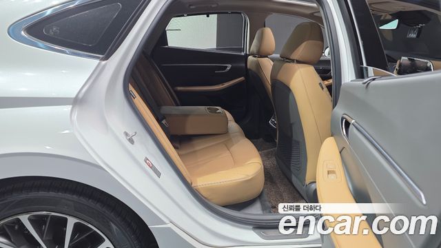 Hyundai Sonata (DN8) 2.0 Inspiration 2023 — фото 11