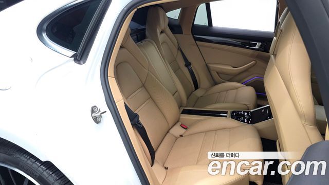 Porsche Panamera (971) 3.0 AWD 2018 — фото 11