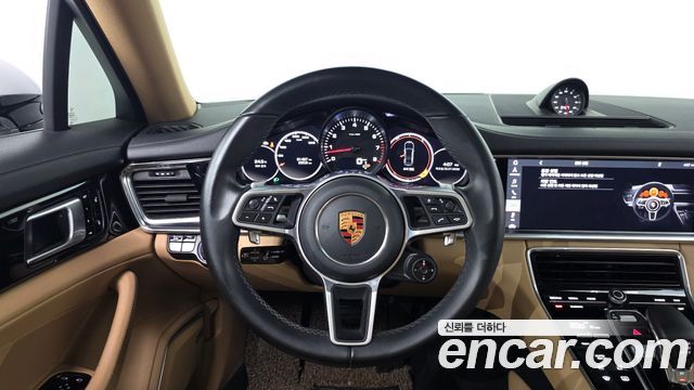 Porsche Panamera (971) 3.0 AWD 2018 — фото 13