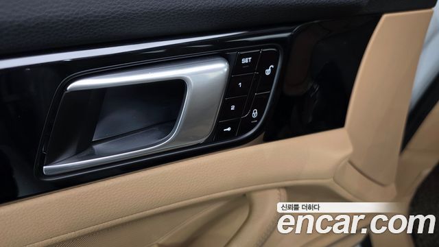 Porsche Panamera (971) 3.0 AWD 2018 — фото 18