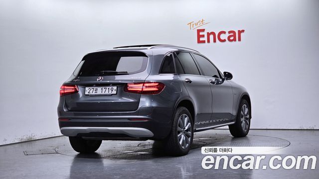 Mercedes-Benz GLC-Class (X253) GLC350e 4MATIC Premium 2019 — фото 2