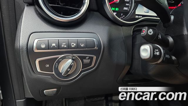 Mercedes-Benz GLC-Class (X253) GLC350e 4MATIC Premium 2019 — фото 16