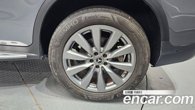 Mercedes-Benz GLC-Class (X253) GLC350e 4MATIC Premium 2019 — фото 21