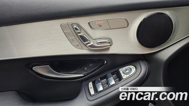 Mercedes-Benz GLC-Class (X253) GLC350e 4MATIC Premium 2019 — фото 29