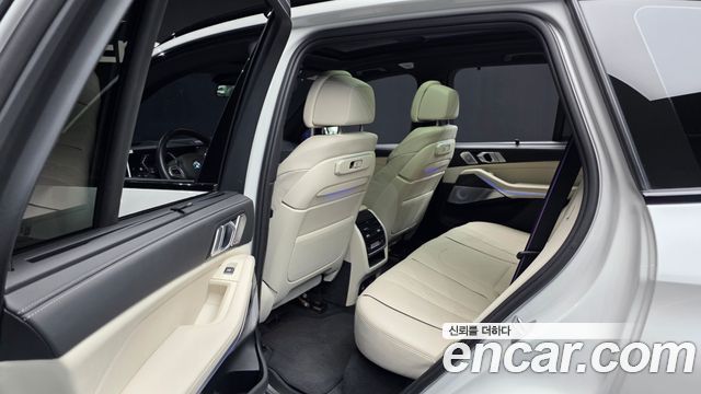 BMW X5 (G05) M60i 2025 — фото 32