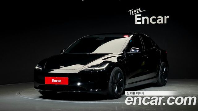 Tesla Model 3 Long Range AWD