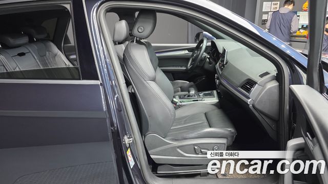 Audi Q5 (FY) 45 TFSI Quattro Premium 2020 — фото 11