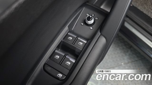 Audi Q5 (FY) 45 TFSI Quattro Premium 2020 — фото 13