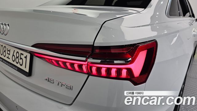 Audi A6 (C8) 45 TFSI Premium 2021 — фото 23