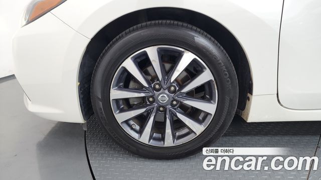 Nissan Altima 2.5 Smart L33 2017 — фото 5