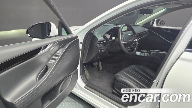 Genesis G80 (RG3) Gasoline 3.5 Turbo AWD 2022 — фото 10