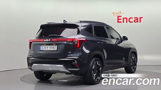 Kia Seltos Gasoline 1.6 Turbo 4WD Signature 2024 — фото 2