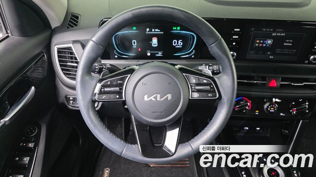Kia Seltos Gasoline 1.6 Turbo 4WD Signature 2024 — фото 13