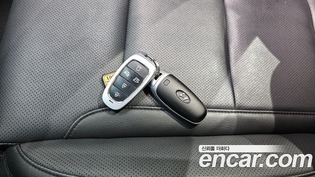 Hyundai Grandeur (IG) 3.0 LPi Rent Car Modern 2022 — фото 18