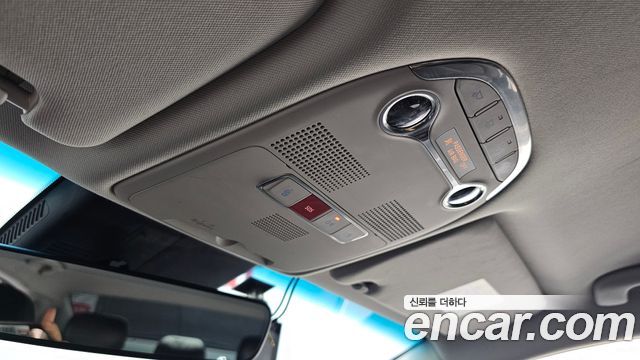 Hyundai Grandeur (IG) 3.0 LPi Rent Car Modern 2022 — фото 19