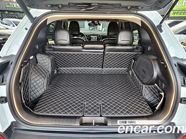 Jeep Cherokee (KL) 2.4 Limited AWD 2020 — фото 22