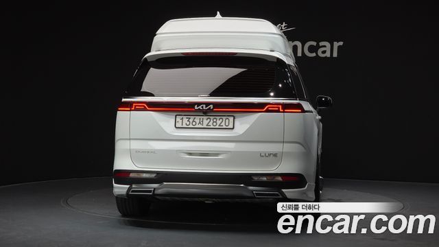 Kia Carnival (IV) Gasoline 9-seater Limousine(Special vehicle) 2023 — фото 4