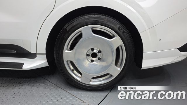 Kia Carnival (IV) Gasoline 9-seater Limousine(Special vehicle) 2023 — фото 27