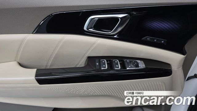 Kia Carnival (IV) Gasoline 9-seater Limousine(Special vehicle) 2023 — фото 30