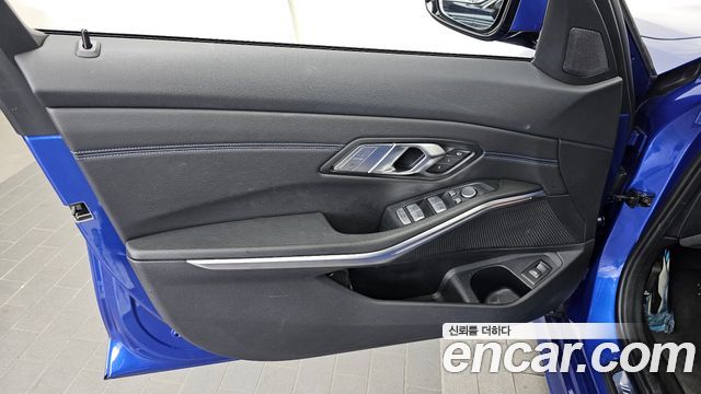 BMW 3 Series (G20) 320d Touring M Sport 2021 — фото 30