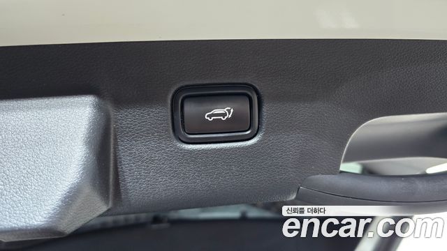 Kia Sportage (V) Diesel 2.0 2WD Nobleless 2022 — фото 16