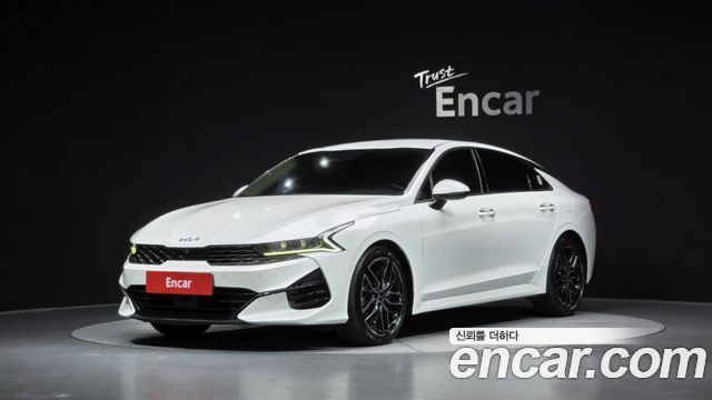 Kia K5 (III) 1.6 Turbo Signature 2023 — фото 1