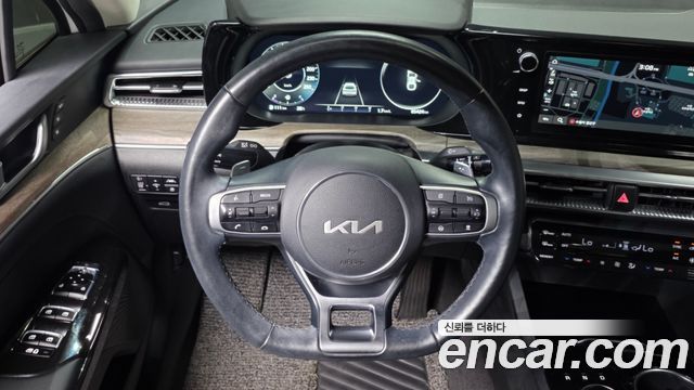 Kia K5 (III) 1.6 Turbo Signature 2023 — фото 13