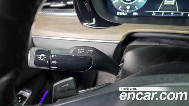Kia K5 (III) 1.6 Turbo Signature 2023 — фото 30