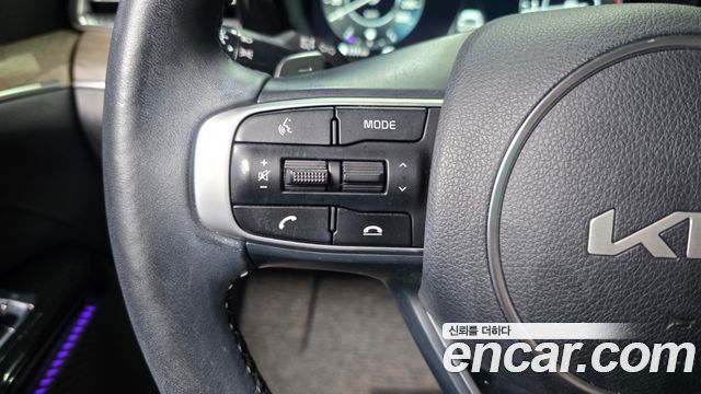Kia K5 (III) 1.6 Turbo Signature 2023 — фото 33