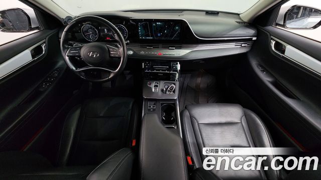 Hyundai Grandeur (IG) 3.0 LPi (Taxi) example 2022 — фото 7