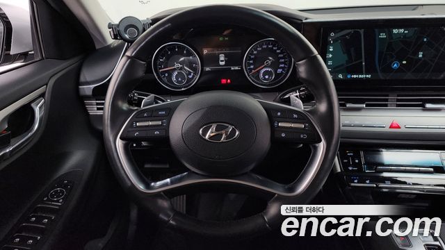 Hyundai Grandeur (IG) 3.0 LPi (Taxi) example 2022 — фото 13