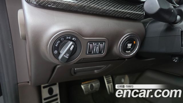 Maserati Quattroporte GTS 3.8 V8 2015 — фото 15