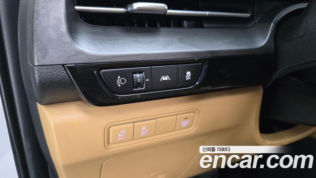 Kia Carnival (IV) Diesel 9-Seater Prestige 2023 — фото 12