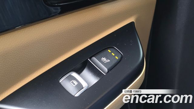 Kia Carnival (IV) Diesel 9-Seater Prestige 2023 — фото 18