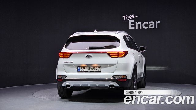 Kia Sportage The Bold Diesel 1.6 2WD Prestige 2022 — фото 4